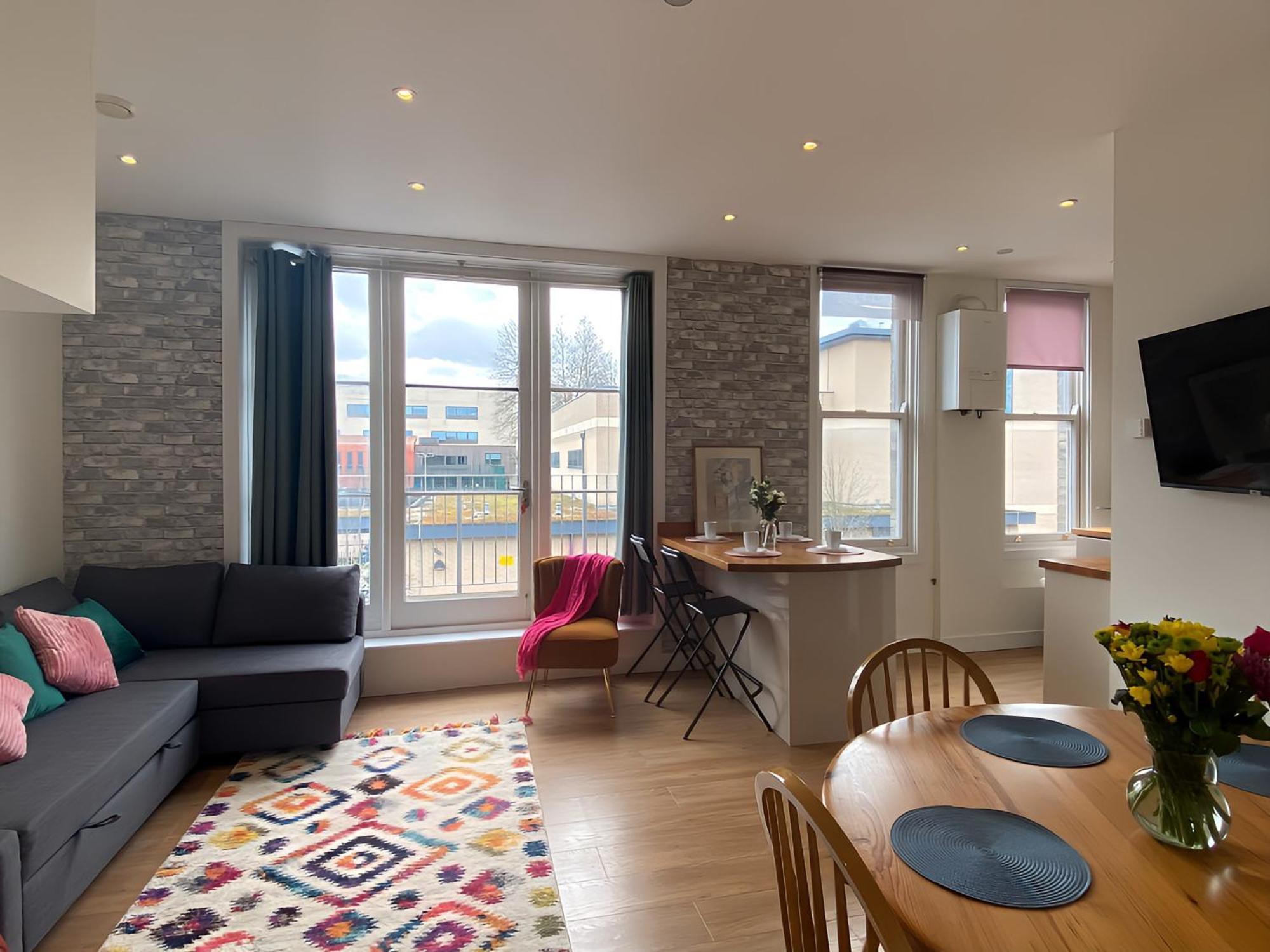 Cambridge Stays Diamond 2Br Apartment-Central-Parking-Walk To City & Train Station Exterior foto